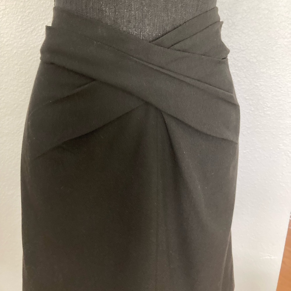 Michael Kors black tulip mini skirt size 14